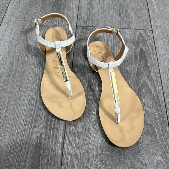 Calvin Klein white sandals - Picture 1 of 3